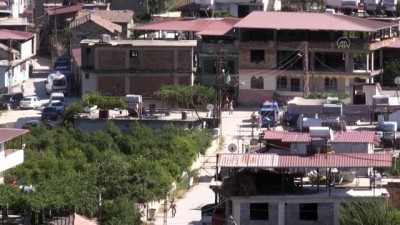 silahli kavga - İki aile arasında silahlı kavga: 6 yaralı - HATAY Videosu