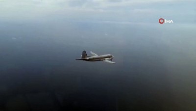 kesif ucagi -  - Karadeniz üzerinde uçuş yapan Fransız ve İngiliz uçağına Rus savaş uçağından müdahale Videosu