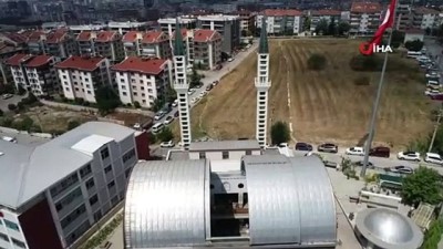 cami imami -  Kubbesi açılıp kapanan camide klimasız ferah namaz Videosu