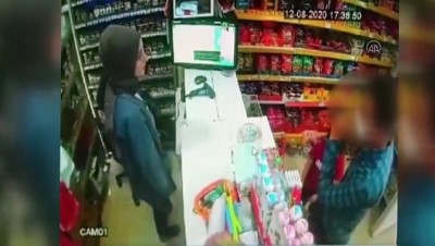 hirsiz - Marketten sadaka kutusu hırsızlığı güvenlik kamerasında - BURSA Videosu
