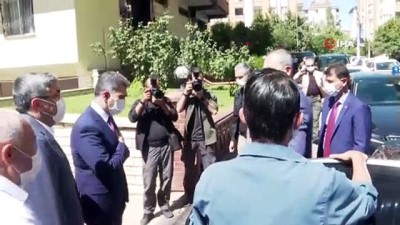 taziye ziyareti -  Bakan Gül'den, Duygu Delen’in ailesine ziyaret Videosu