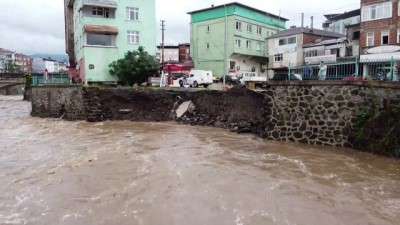 yagmur suyu - (DRONE) Samsun'da şiddetli yağış su baskınlarına yol açtı (3) Videosu
