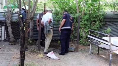 mustakil ev - Evin bahçesinde açılan çukur nedeniyle doğal gaz borusu patladı - SİVAS Videosu