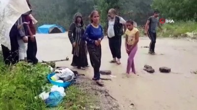 yagmur suyu -  Fındık işçileri sel sularında zor anlar yaşadı Videosu