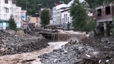 Sel nedeniyle yıkılan köprüde çalışmalar devam ediyor - GİRESUN