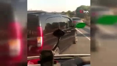 yurt disi yasagi -  Trafikte terör estirdiği aracını önce satılığa çıkardı sonra kaldırdı Videosu