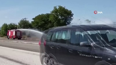  Kastamonu’da seyir halindeki otomobil alev alev yandı
