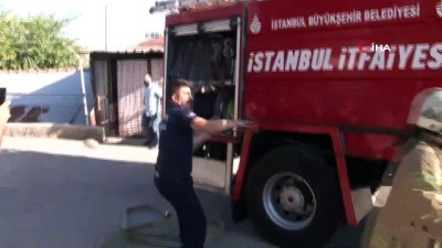 polis ekipleri -  Maltepe'de bitişik iki bina küle döndü Videosu