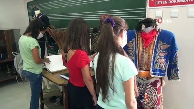 folklor -  'Bursa Kız Lisesi Müzesi' tarihe ışık tutuyor Videosu