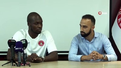 yildiz futbolcu - Moussa Sow: 'İsteğim, bu sene Süper Lig’e çıkmak' Videosu