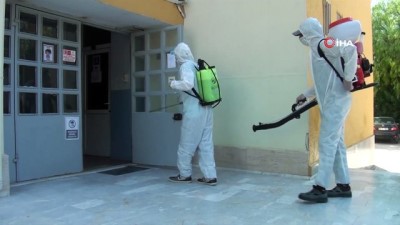 egitim donemi -  Yüz yüze eğitim öncesi okullar dezenfekte ediliyor Videosu