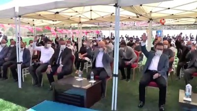 ilce kongresi -  AK Parti ilçe kongresi pandemi nedeniyle halı sahada yapıldı Videosu