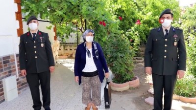 gazi yakinlari -  TSK, şehit ve gazi yakınlarını unutmadı Videosu