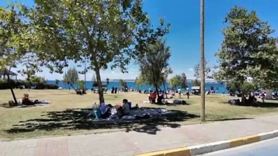 ormana - Vatandaşlar, sahil kenarlarını tercih etti (2) - İSTANBUL Videosu