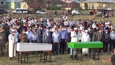 olenlerin yakinlari - Yüksekova'da hayatlarını kaybedenler gözyaşları arasında toprağa verildi Videosu
