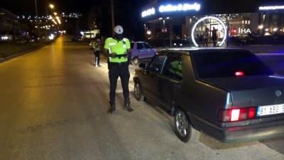 zorunlu trafik sigortasi -  - Düzce'de trafik kurallarını hiçe sayan sürücülere ceza yağdı Videosu