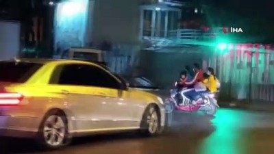 istinye -  -  İstanbul’da motosiklette 5 kişilik ailenin tehlikeli yolculuğu kamerada Videosu