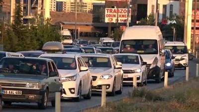 bayram trafigi -  43 ilin kilit kavşağından bayram tatili boyunca 434 bin araç geçti Videosu