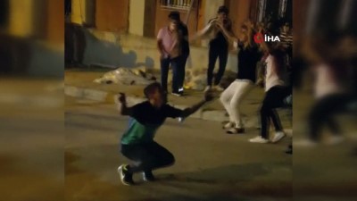 gazi mahallesi -  Asker uğurlama gecesinde koronaya aldırış etmende halay çektiler Videosu