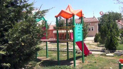 karahisar -  3 bin 300 nüfuslu bir kasaba karantinaya alındı Videosu