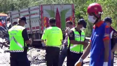 kiz kardes -  Anne, oğlu ve kızı aynı kazada öldü Videosu