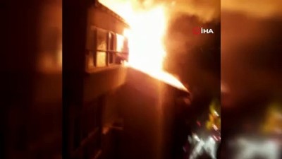 saglik ekibi -  Beşiktaş’ta 4 katlı binanın çatı katında korkutan yangın Videosu