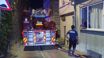 cati kati - Beşiktaş’ta evde çıkan yangın söndürüldü - İSTANBUL Videosu