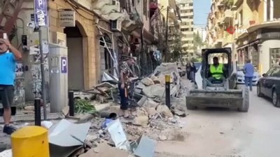 amonyum nitrat -  - Beyrut'ta molozlar kaldırılıyor Videosu