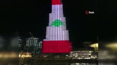  - Dubai'deki Burc Halife, Lübnan bayrağının renklerine büründü