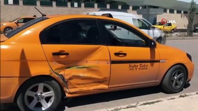 ticari taksi -  Elazığ’da trafik kazası: 3 yaralı Videosu