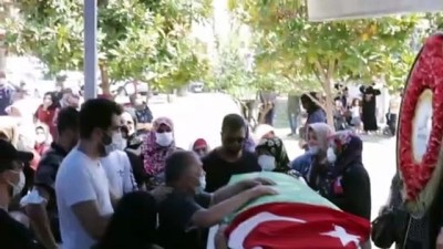 gurbetci aile - Kazada hayatını kaybeden 5 kişilik gurbetçi aile Hatay'da defnedildi Videosu