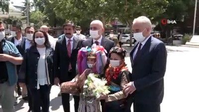 isaf -  Bakan Karaismailoğlu: “Aydın-Denizli Otoyolu ülkemizi de ilgilendiriyor” Videosu