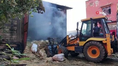kepce operatoru -  İslahiye’de saman dolu ambarda yangın çıktı Videosu