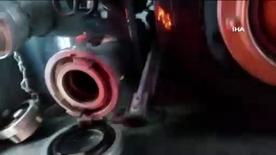 imalathane -  Kocaeli’de palet fabrikasında çıkan yangın söndürüldü Videosu