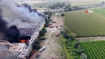 fabrika yangini -  Manisa’daki mobilya fabrikası yangını kontrol altına alındı Videosu