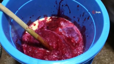 kusburnu -  Bayburt’un çeyrek asırlık dondurmacısından 'tarhunlu dondurma' Videosu