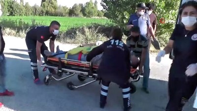 motosiklet surucusu -  Ereğli'de otomobil ile motosiklet çarpıştı: 2 yaralı Videosu