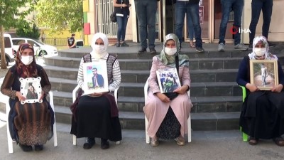  HDP önündeki ailelerin evlat nöbeti devam ediyor