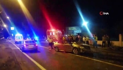  İzmir'de korkunç kaza: 2 ölü, 2 yaralı