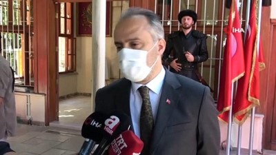 turbe ziyareti -  Osman Gazi Türbesi'nde saygı nöbeti başladı Videosu