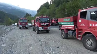konacik -  Pozantı’daki orman yangınına tekrardan havadan müdahale başladı Videosu