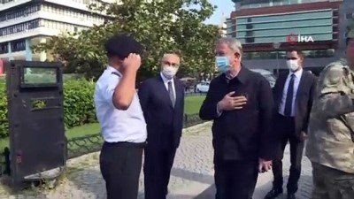  Bakan Akar'dan İzmir Valiliğine ziyaret