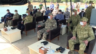 diyalog -  Bakan Akar'dan net mesaj: 'Boylarına bakmadan bize yol göstermeye çalışanlar var' Videosu