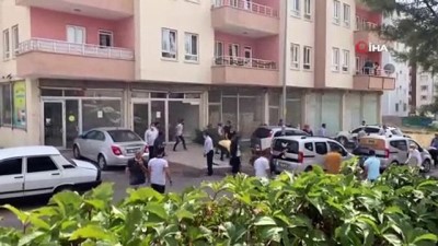 ekince -  Cenazeyi kim defnedecek kavgasında ortalık savaş alanına döndü Videosu