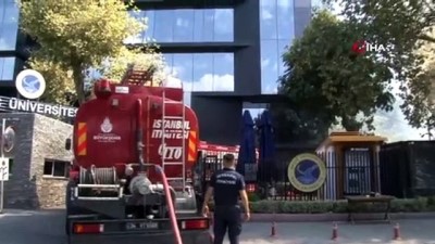  İstanbul’da özel üniversitenin yanındaki restoran alev alev yandı