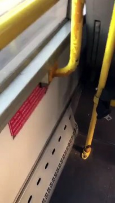 İstanbullunun çilesi bitmiyor! İETT'lerin pisliği pes dedirtti