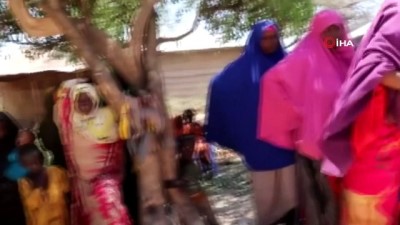 kuyular - Bursasporlu taraftarlar şehitler için Somali'de iki su kuyusu açtırdı Videosu