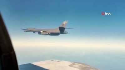 kesif ucagi -  - Rus ve ABD uçakları Uzak Doğu'da karşı karşıya geldi Videosu
