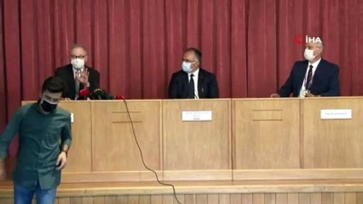 yan etki -  Bilim Kurulu Üyesi Prof. Dr. Serhat Ünal:Zatürre aşısı antikora karşı korumaz' Videosu