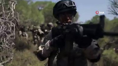 twitter -  Şırnak’ta MİT ve jandarmanın ortak operasyonunda 2 terörist etkisiz hale getirildi Videosu